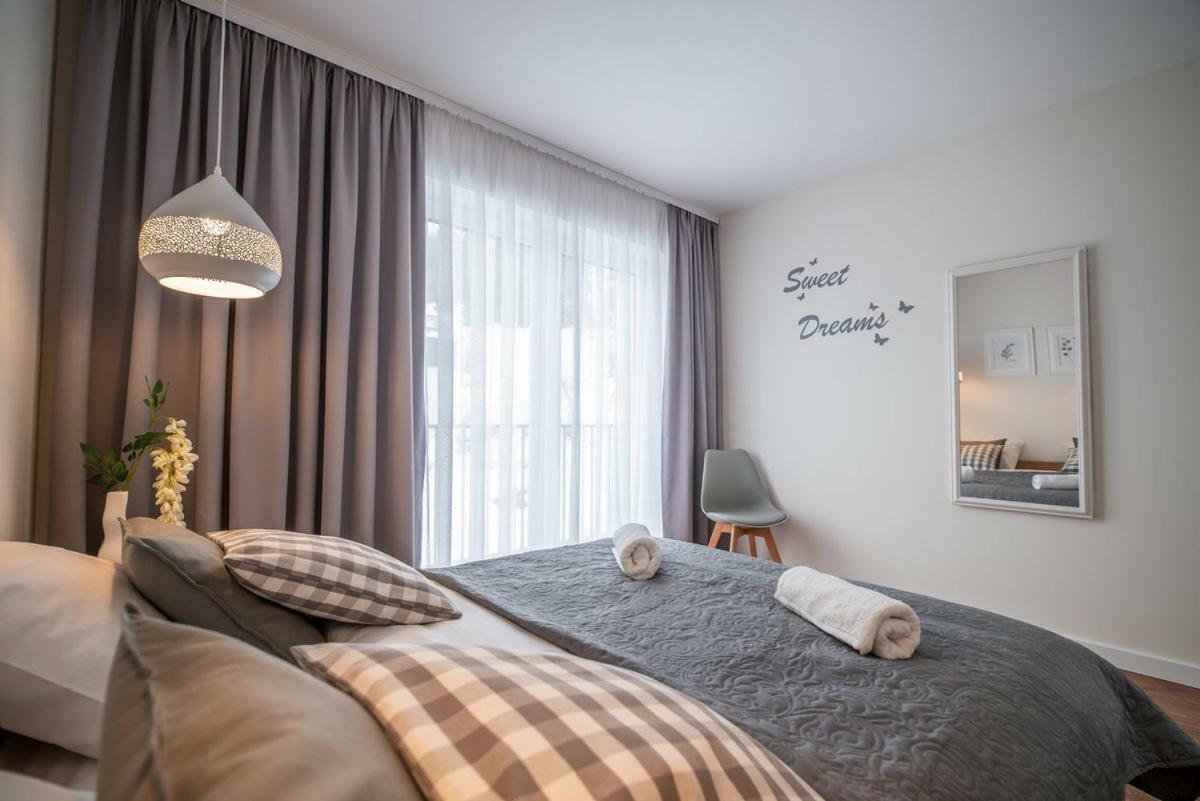 Apartament Kasztanowy Blisko Centrum - Dream Apart 슈차이르크 외부 사진