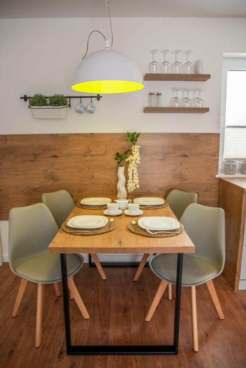Apartament Kasztanowy Blisko Centrum - Dream Apart 슈차이르크 외부 사진
